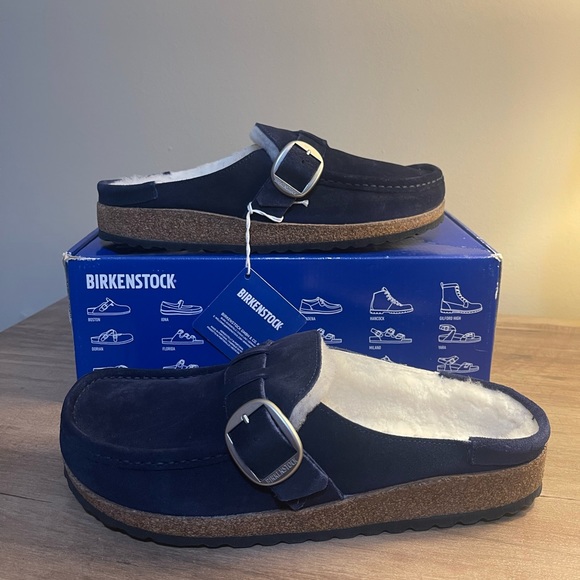 Suede Birkenstock Buckley Shearling in Navy Blue with Silver Hardware - Picture 4 of 15
